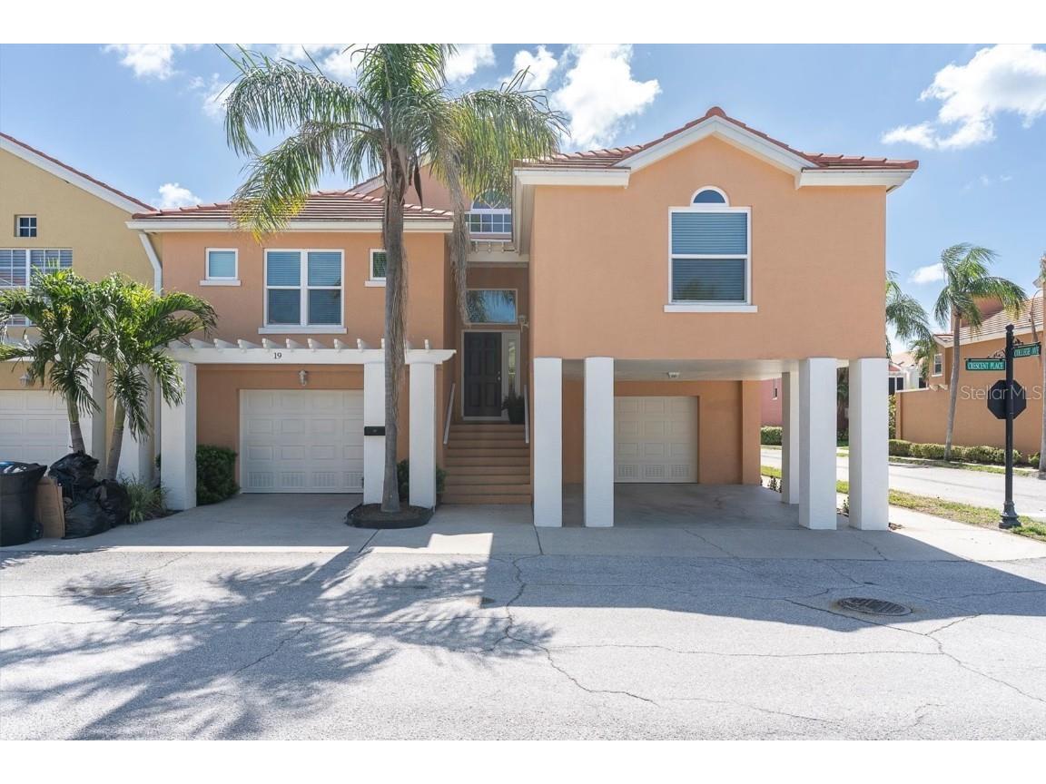 19 Crescent Place S Saint Petersburg FL 33711 TB8374251 image1