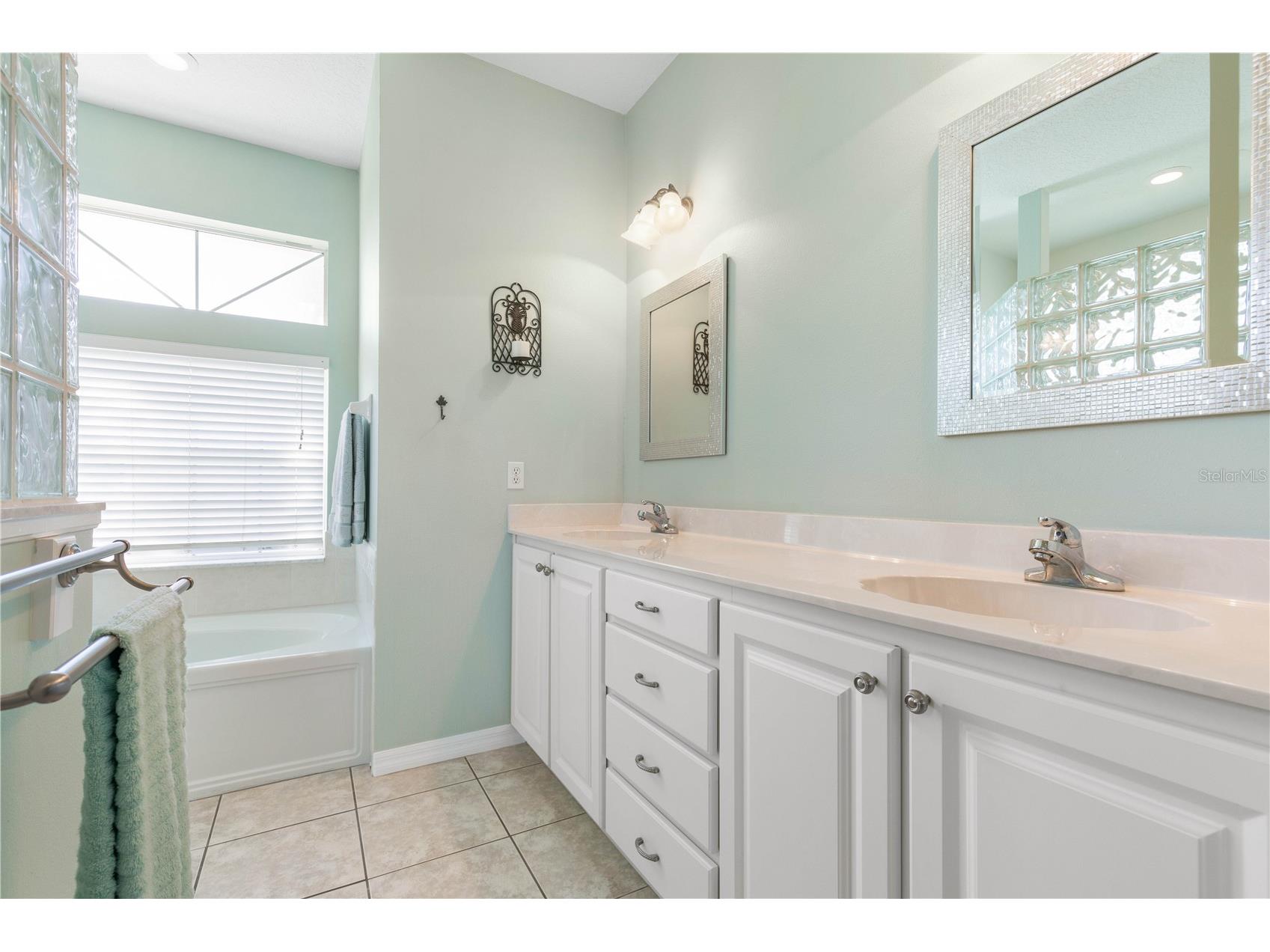 19 Deerwood Street Palm Coast FL 32137 FC315256 image33