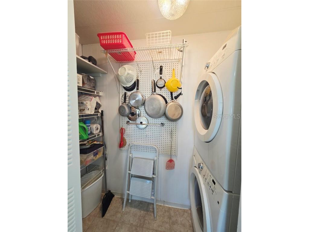 19 Drury Lane Tarpon Springs FL 34689 TB8355393 image24