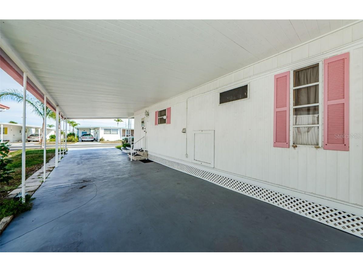 19 Drury Lane Tarpon Springs FL 34689 TB8355393 image3