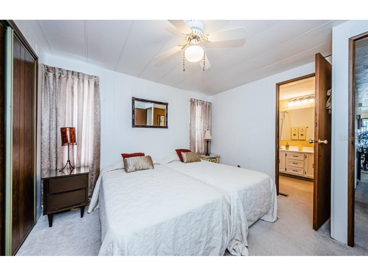 19 Drury Lane Tarpon Springs FL 34689 TB8355393 image36