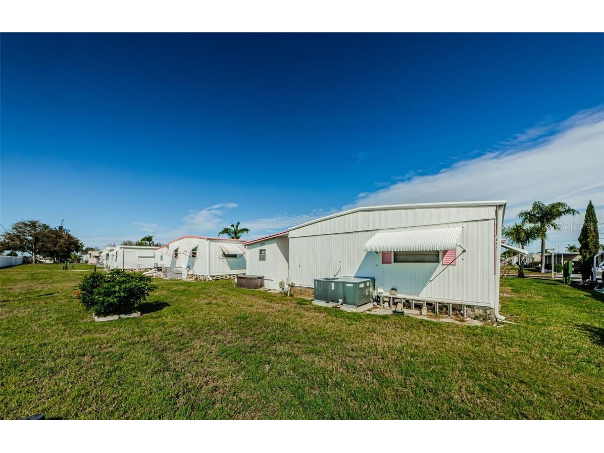 19 Drury Lane Tarpon Springs FL 34689 TB8355393 image42