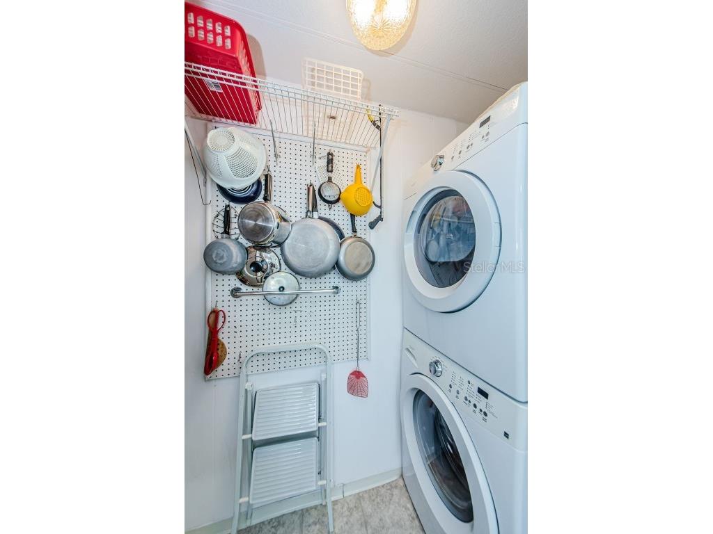 19 Drury Lane Tarpon Springs FL 34689 TB8355393 image9