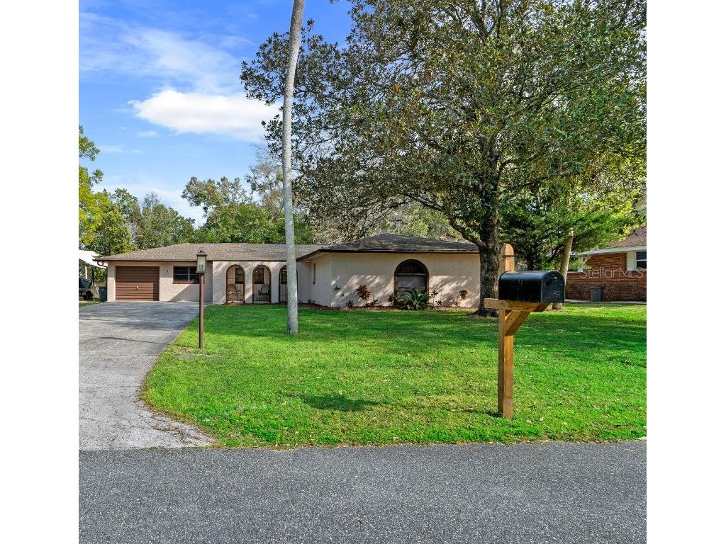 19 Emerald Court Ocala FL 34472 OM673910 image1