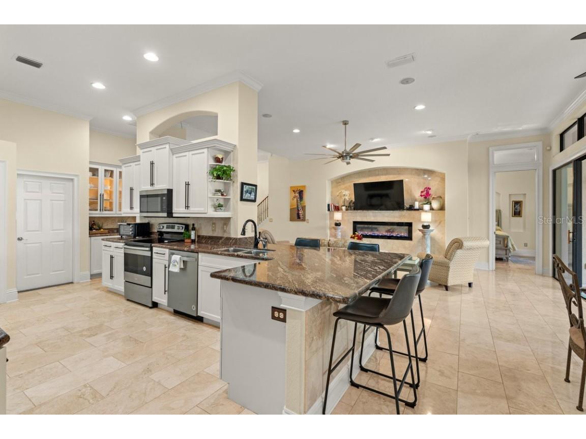 19 Front Street Palm Coast FL 32137 - INTRACOASTAL WATERWAY FC313909 image11