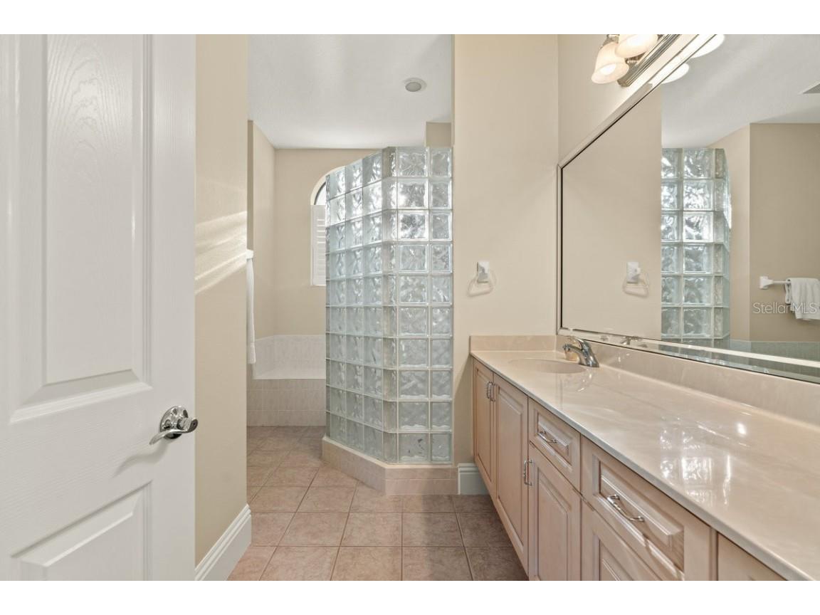 19 Front Street Palm Coast FL 32137 - INTRACOASTAL WATERWAY FC313909 image40