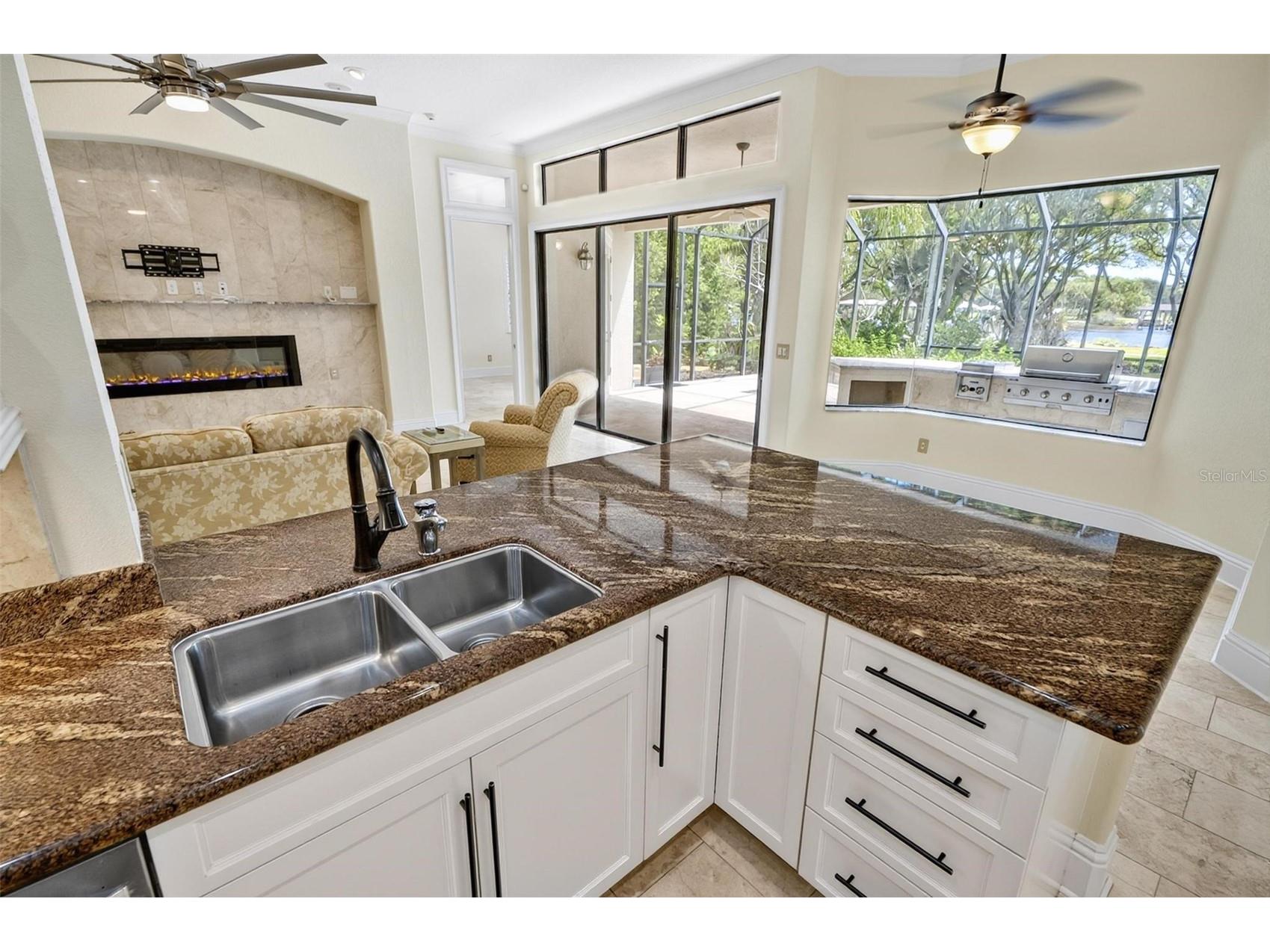 19 Front Street Palm Coast FL 32137 - INTRACOASTAL WATERWAY FC318342 image14