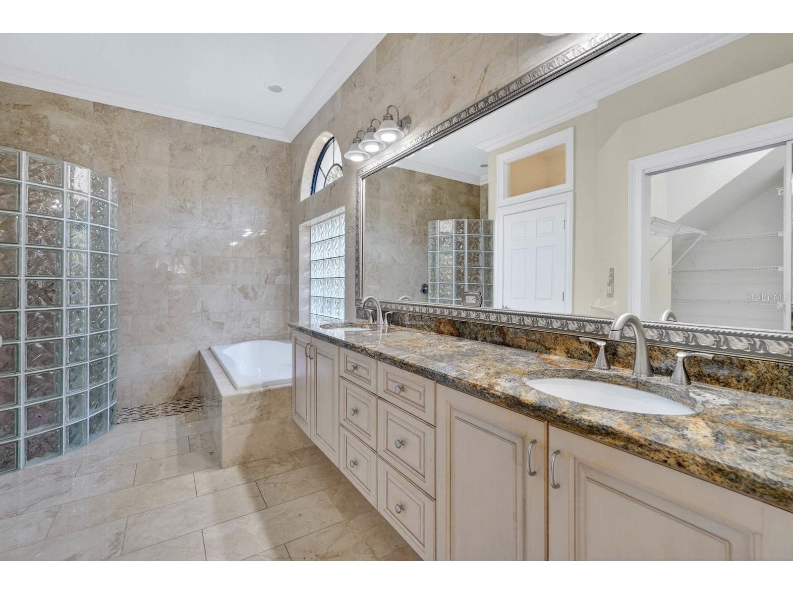 19 Front Street Palm Coast FL 32137 - INTRACOASTAL WATERWAY FC318342 image23