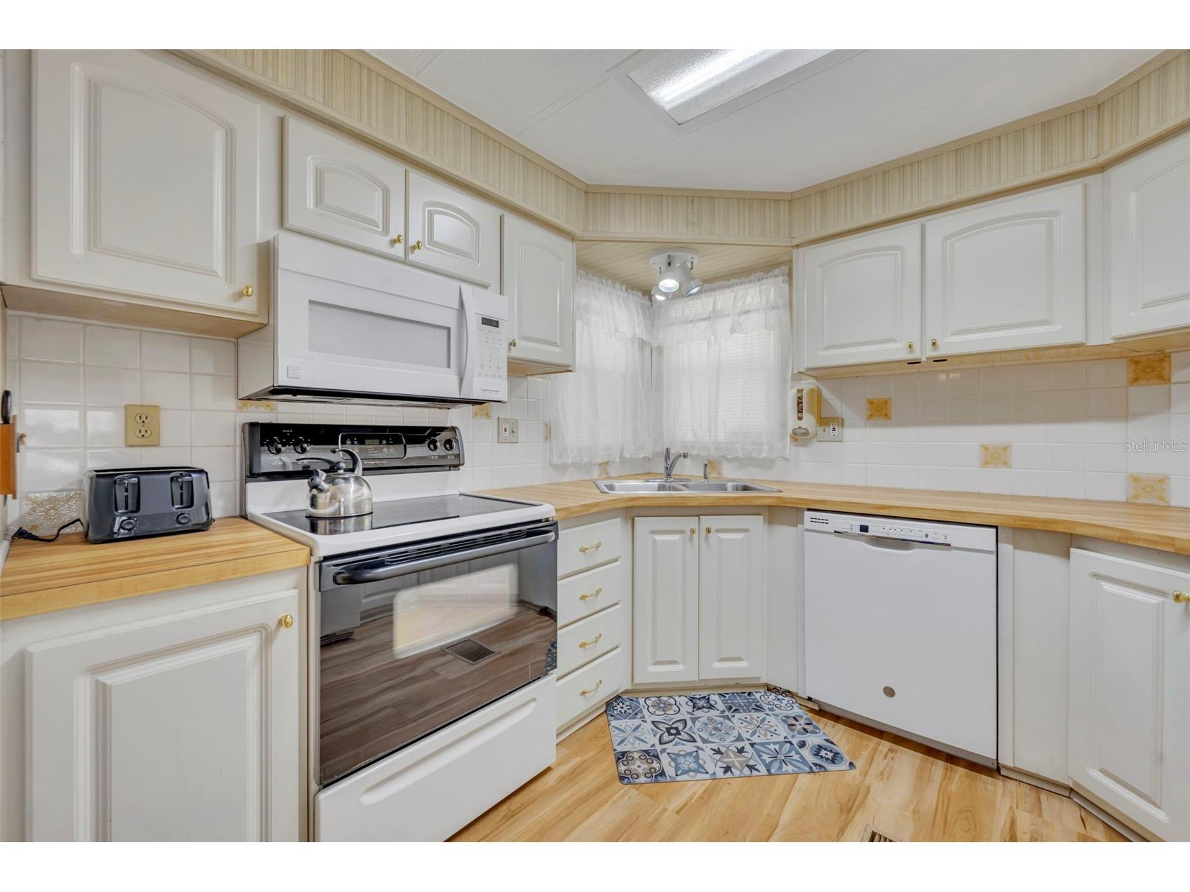 19 Hawaiian Way Leesburg FL 34788 G5108056 image17