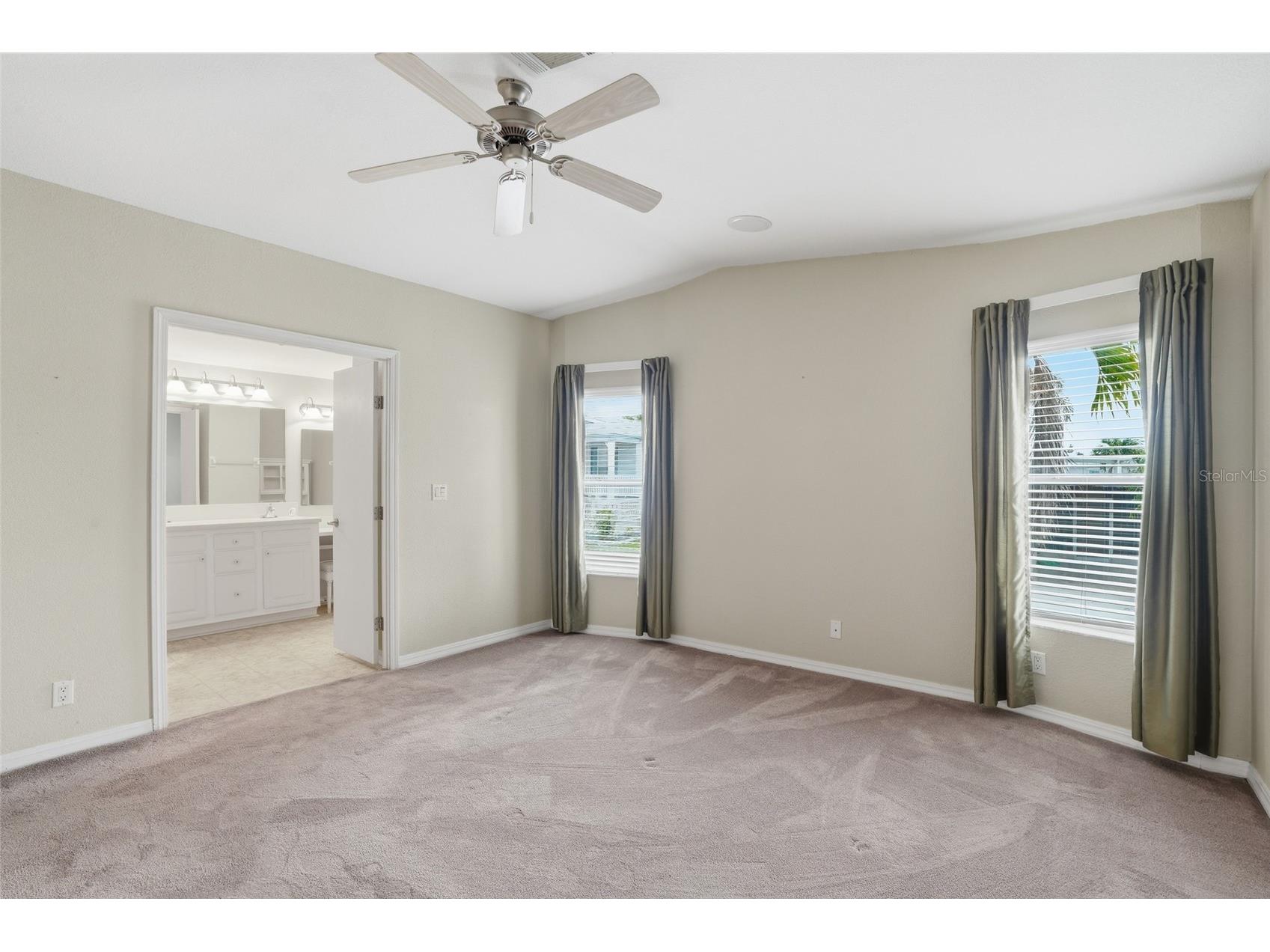 19 Holland Drive Punta Gorda FL 33950 C7526352 image14