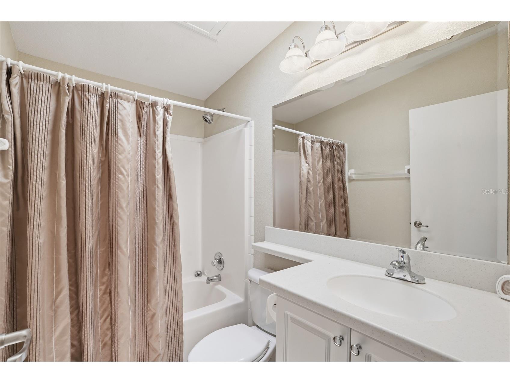 19 Holland Drive Punta Gorda FL 33950 C7526352 image19