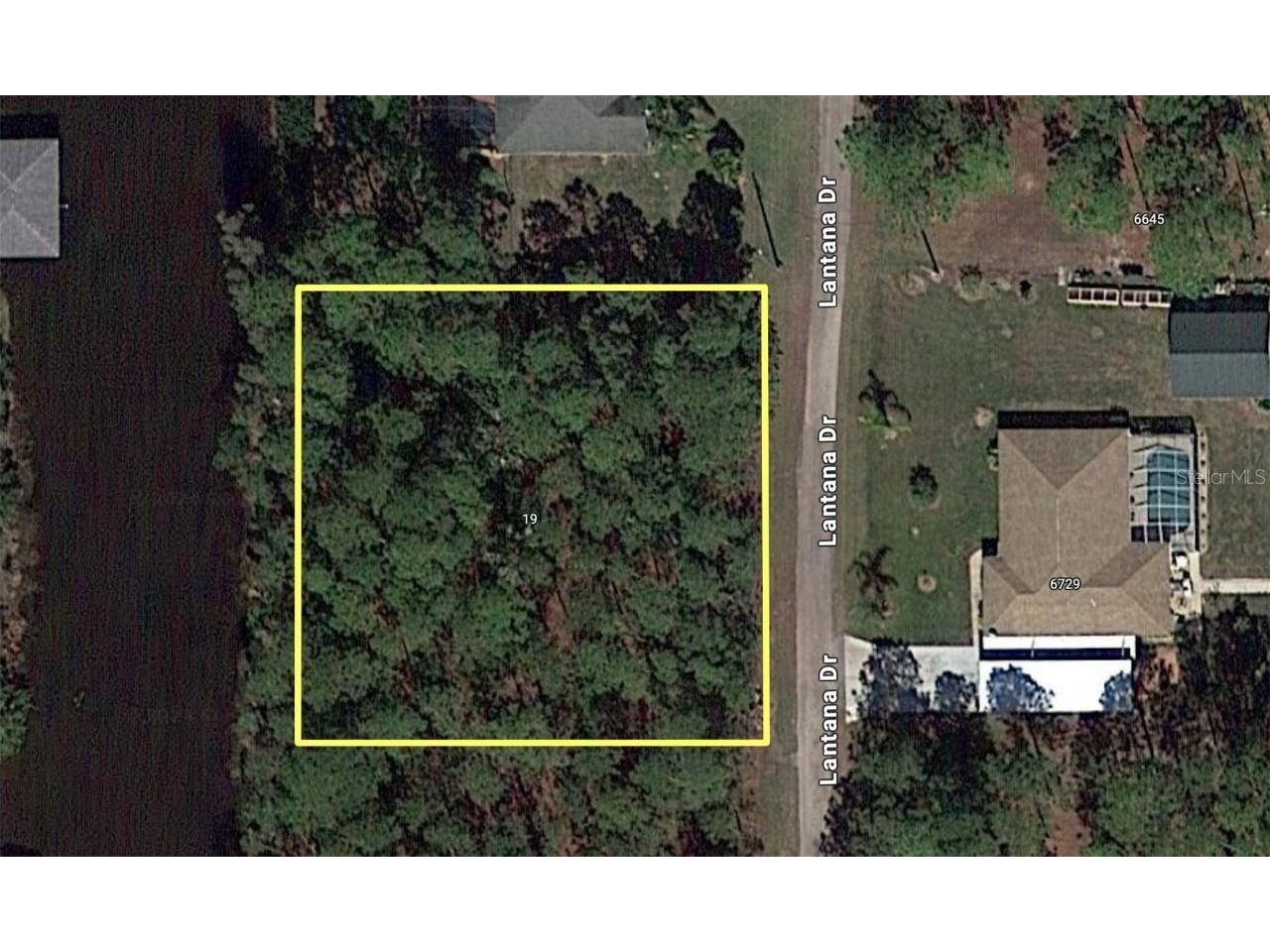 19 Lantana Drive S Indian Lake Estates FL 33855 - LAKE WALK-IN-WATER T3516316 image1