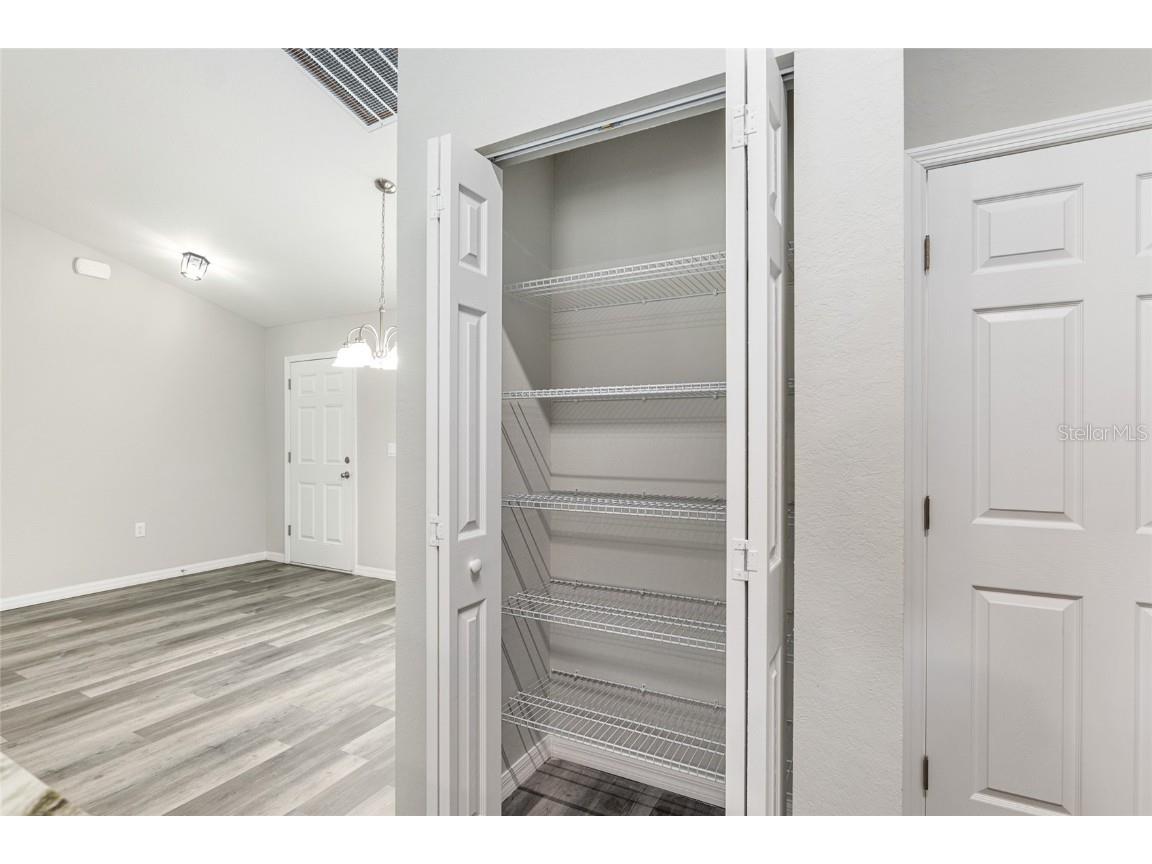 19 Locust Run Radial Ocala FL 34472 OM710813 image34