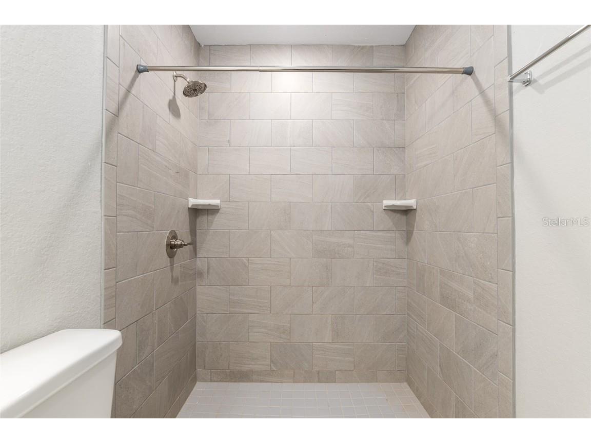 19 Locust Run Radial Ocala FL 34472 OM710813 image43