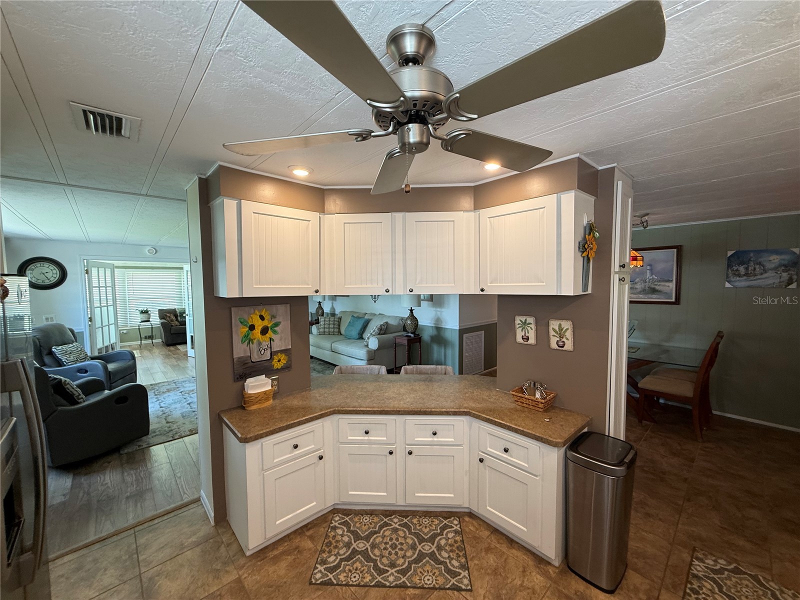 19 Magnolia Lane Wildwood FL 34785 - LAKE OKAHUMPKA G5112845 image15