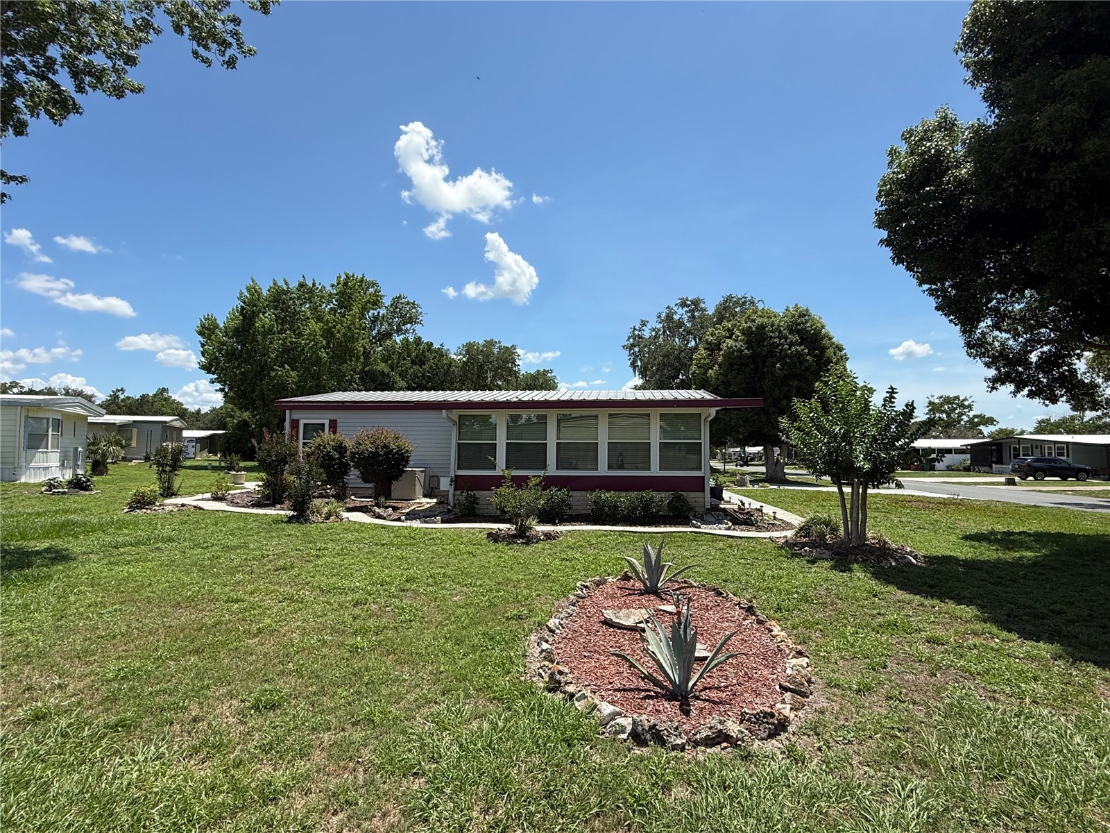 19 Magnolia Lane Wildwood FL 34785 - LAKE OKAHUMPKA G5112845 image6