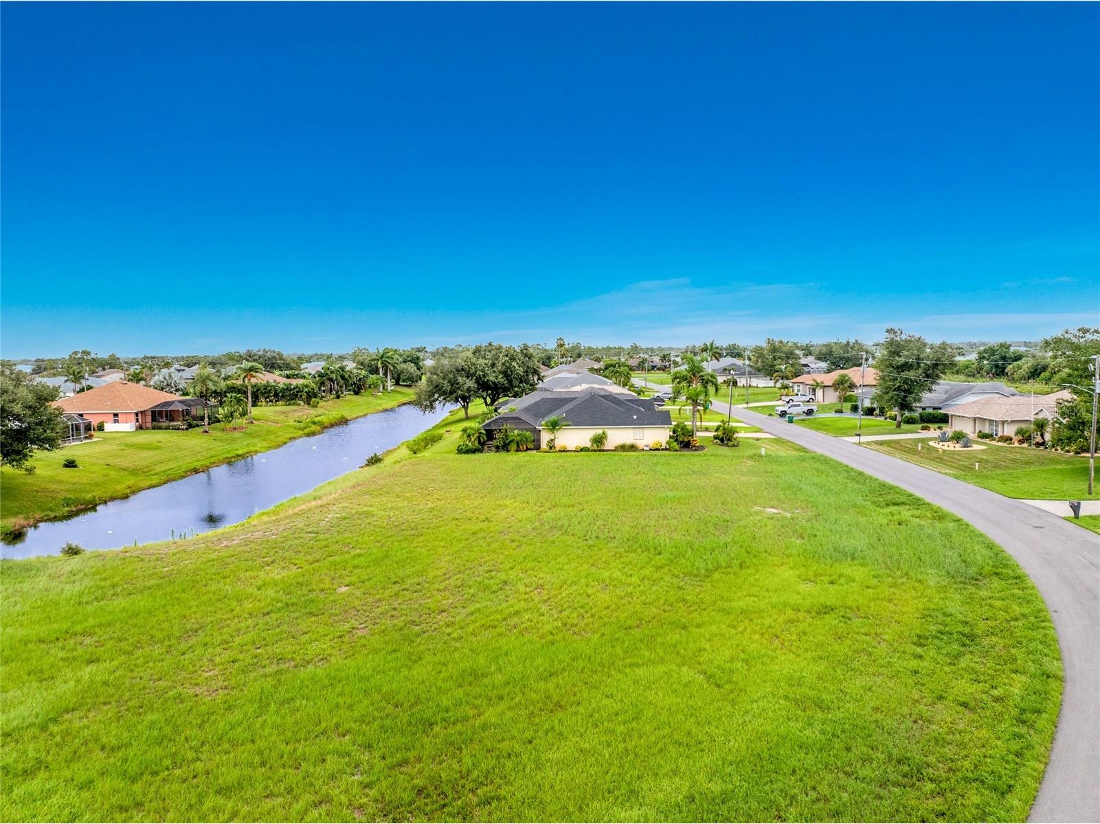 19 Medalist Place Rotonda West FL 33947 D6148181 image12