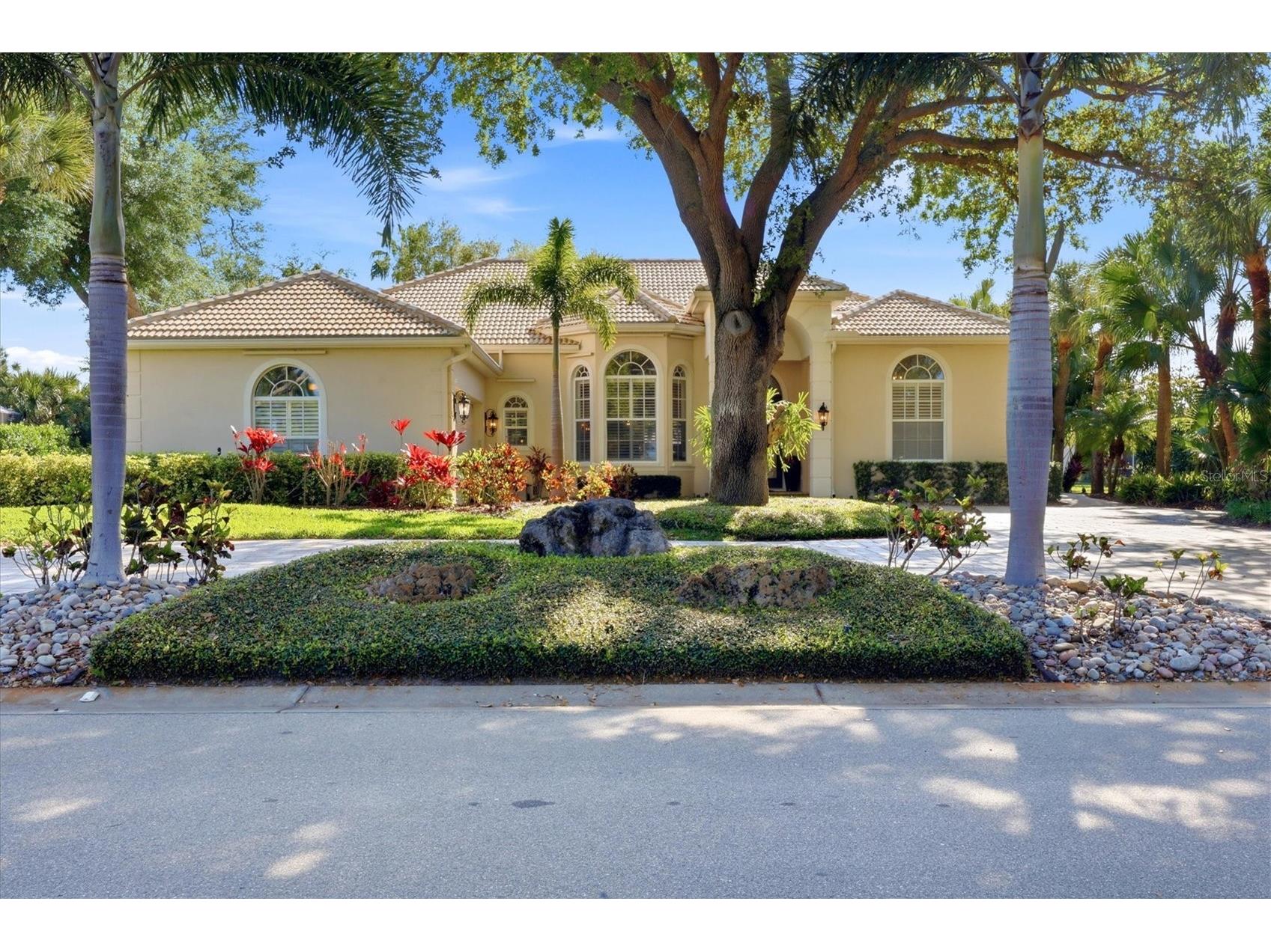 19 N Cayman Isles Boulevard Englewood FL 34223 A4687622 image62