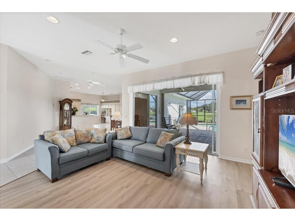 19 N Par View Road Rotonda West FL 33947 D6143360 image12