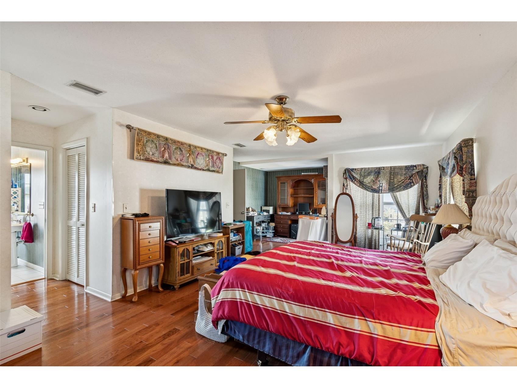 19 Sandpiper Road Tampa FL 33609 TB8481776 image37