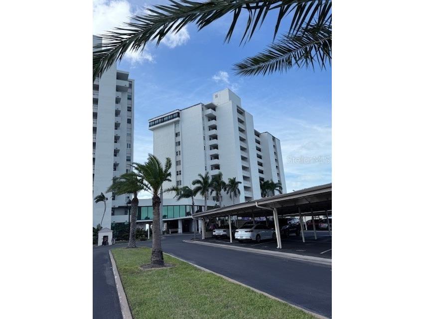 19 Whispering Sands Drive #106 Sarasota FL 34242 A4675708 image26