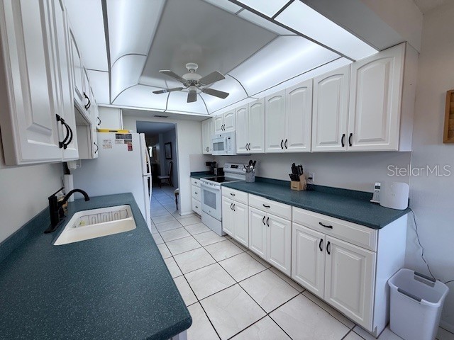 19 Whispering Sands Drive #106 Sarasota FL 34242 A4675708 image3