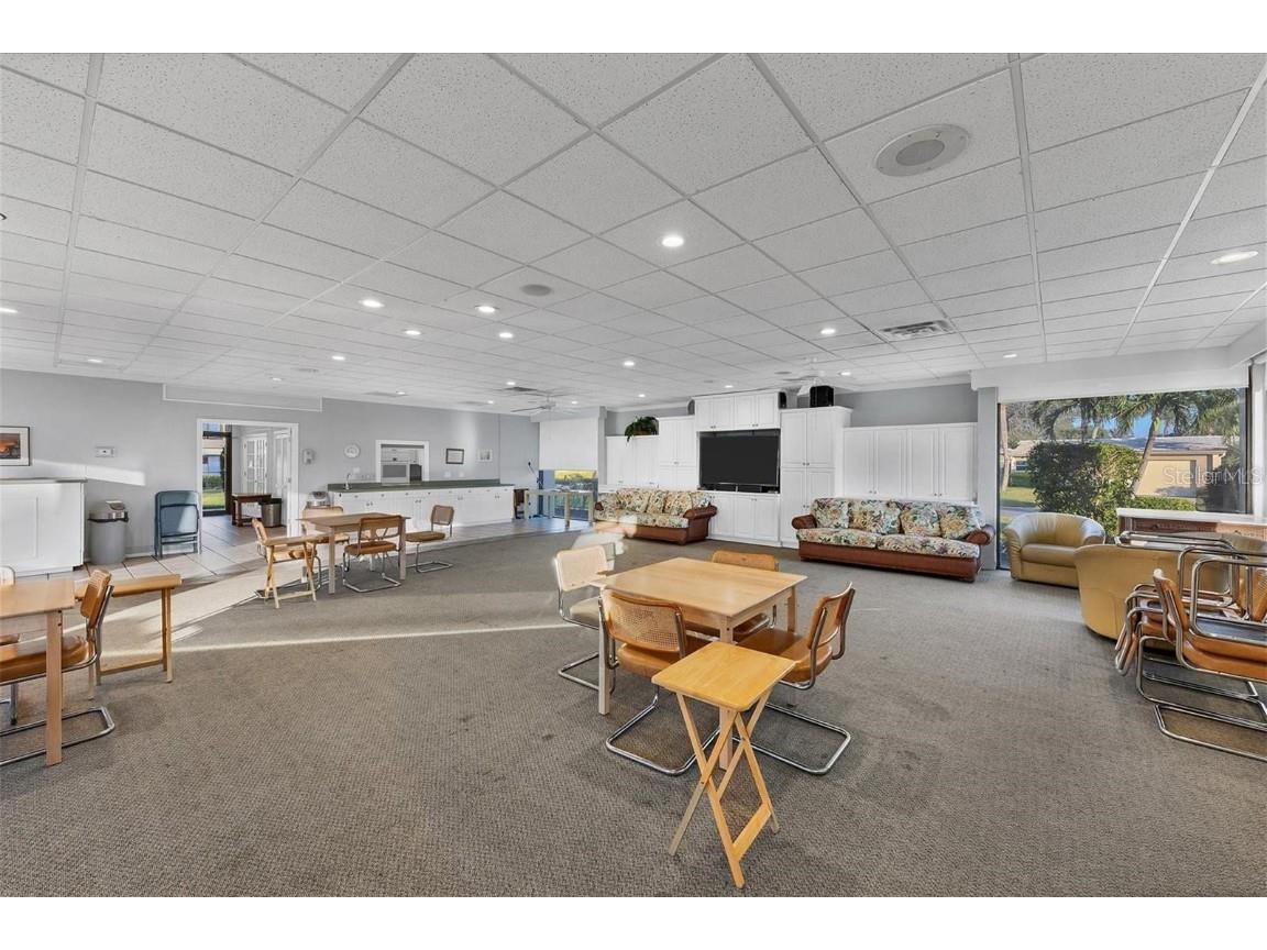 19 Whispering Sands Drive #106 Sarasota FL 34242 A4675708 image32