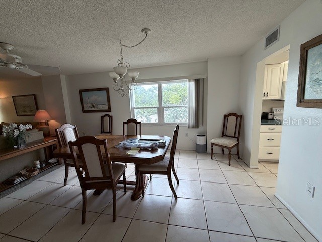 19 Whispering Sands Drive #106 Sarasota FL 34242 A4675708 image9
