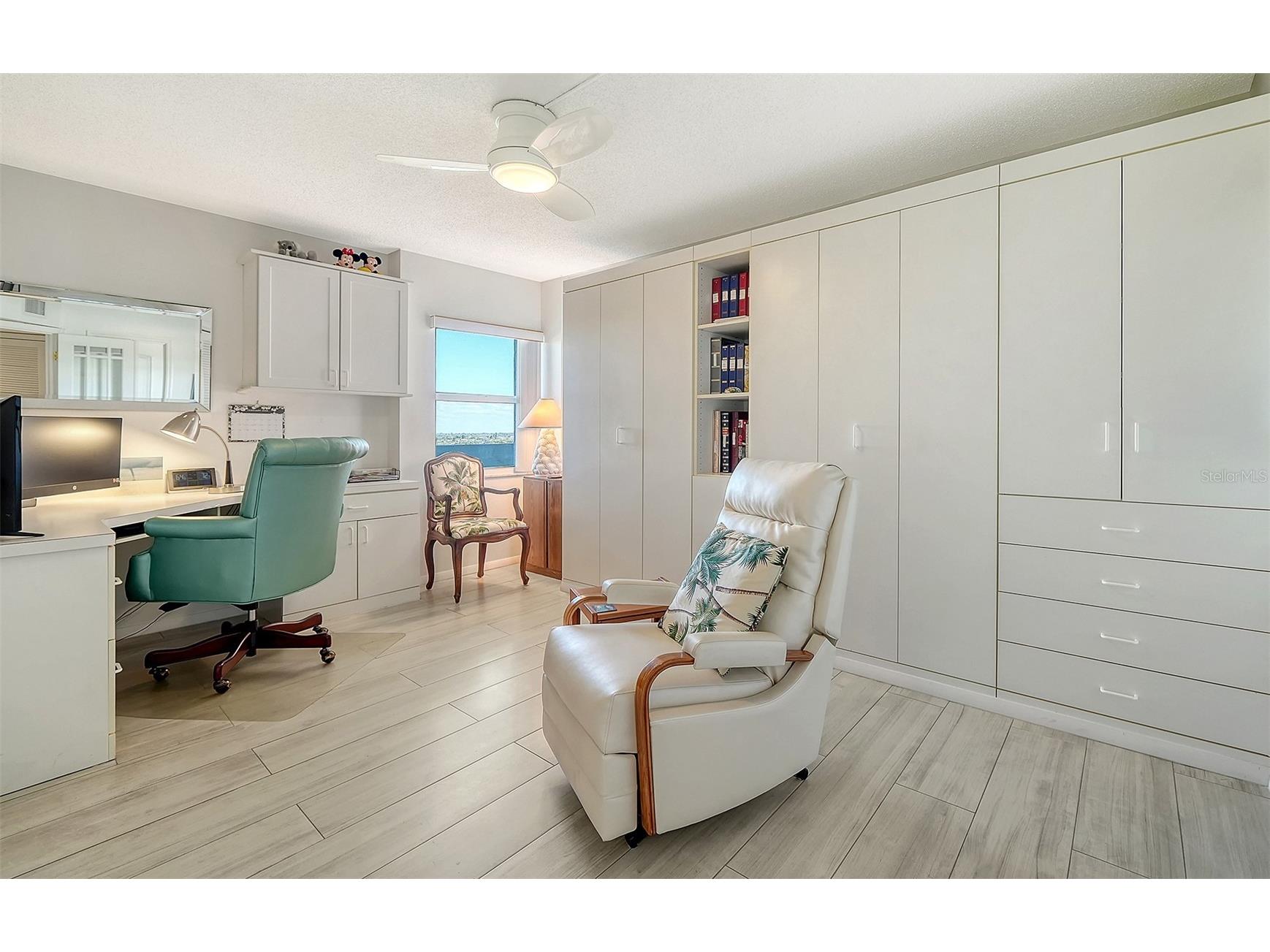 19 Whispering Sands Drive #1104 Sarasota FL 34242 - GULF OF AMERICA A4679738 image41