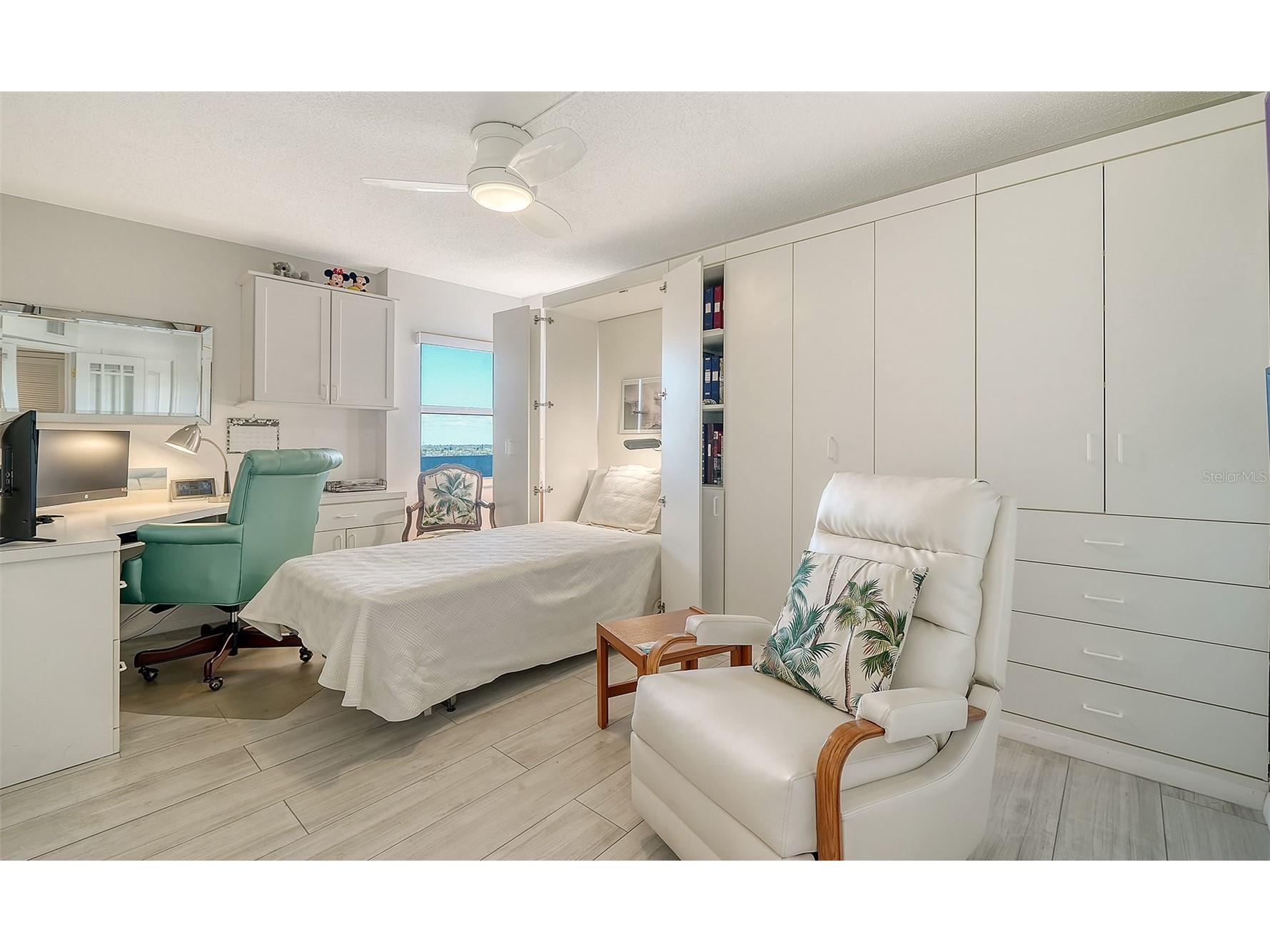 19 Whispering Sands Drive #1104 Sarasota FL 34242 - GULF OF AMERICA A4679738 image42