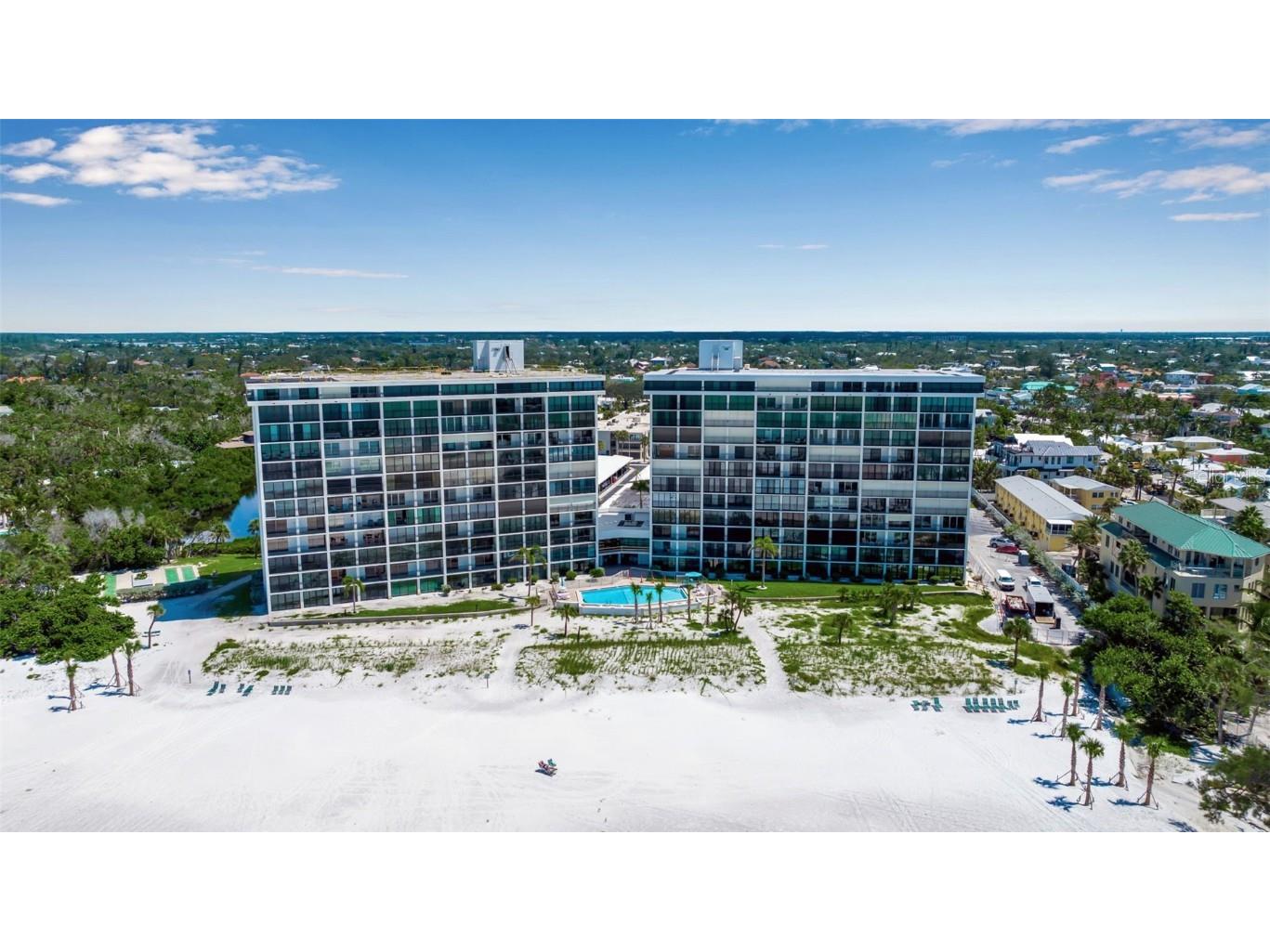 19 Whispering Sands Drive #203 Sarasota FL 34242 - GULF OF AMERICA A4665270 image1