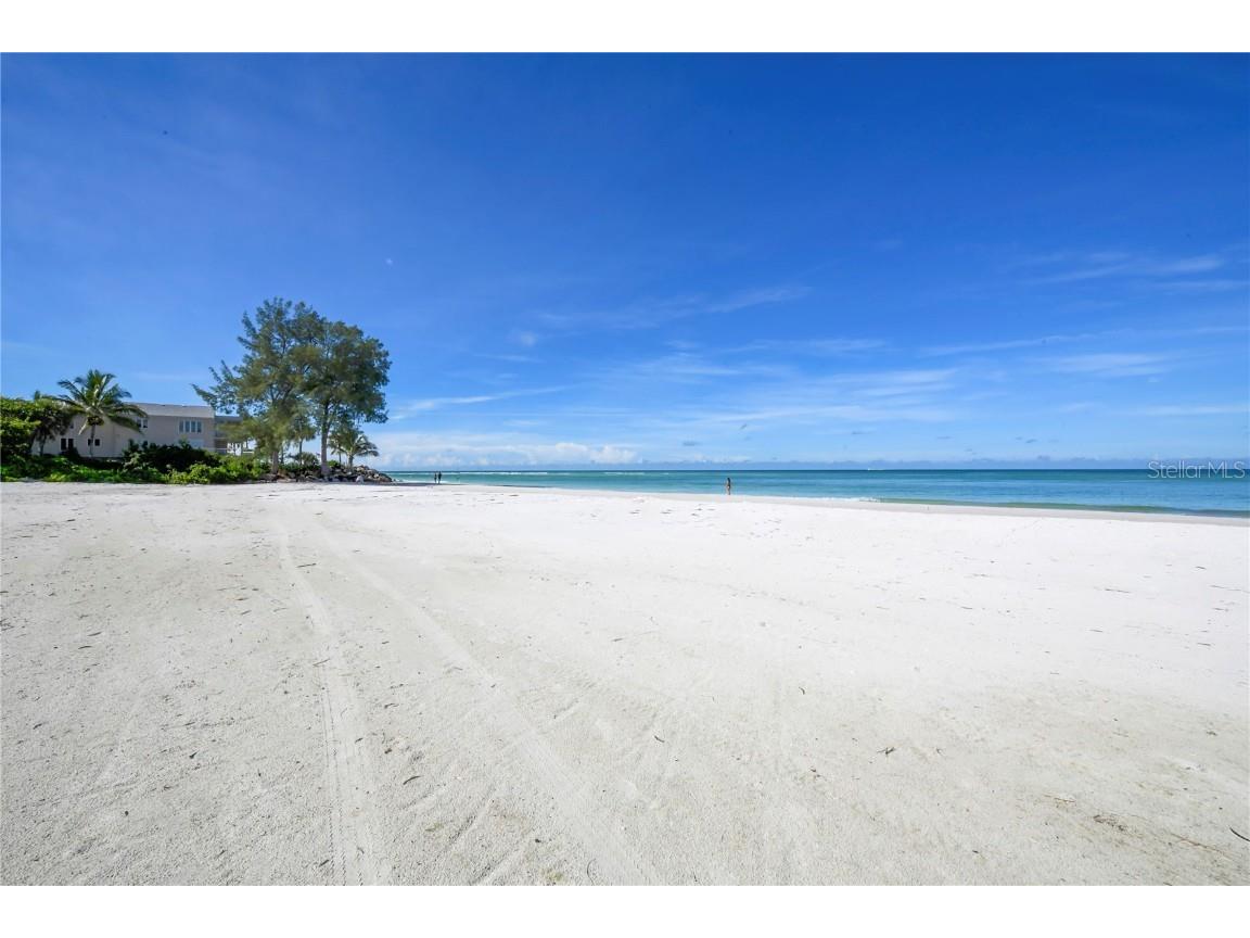 19 Whispering Sands Drive #805 Sarasota FL 34242 - GULF OF MEXICO A4653262 image36