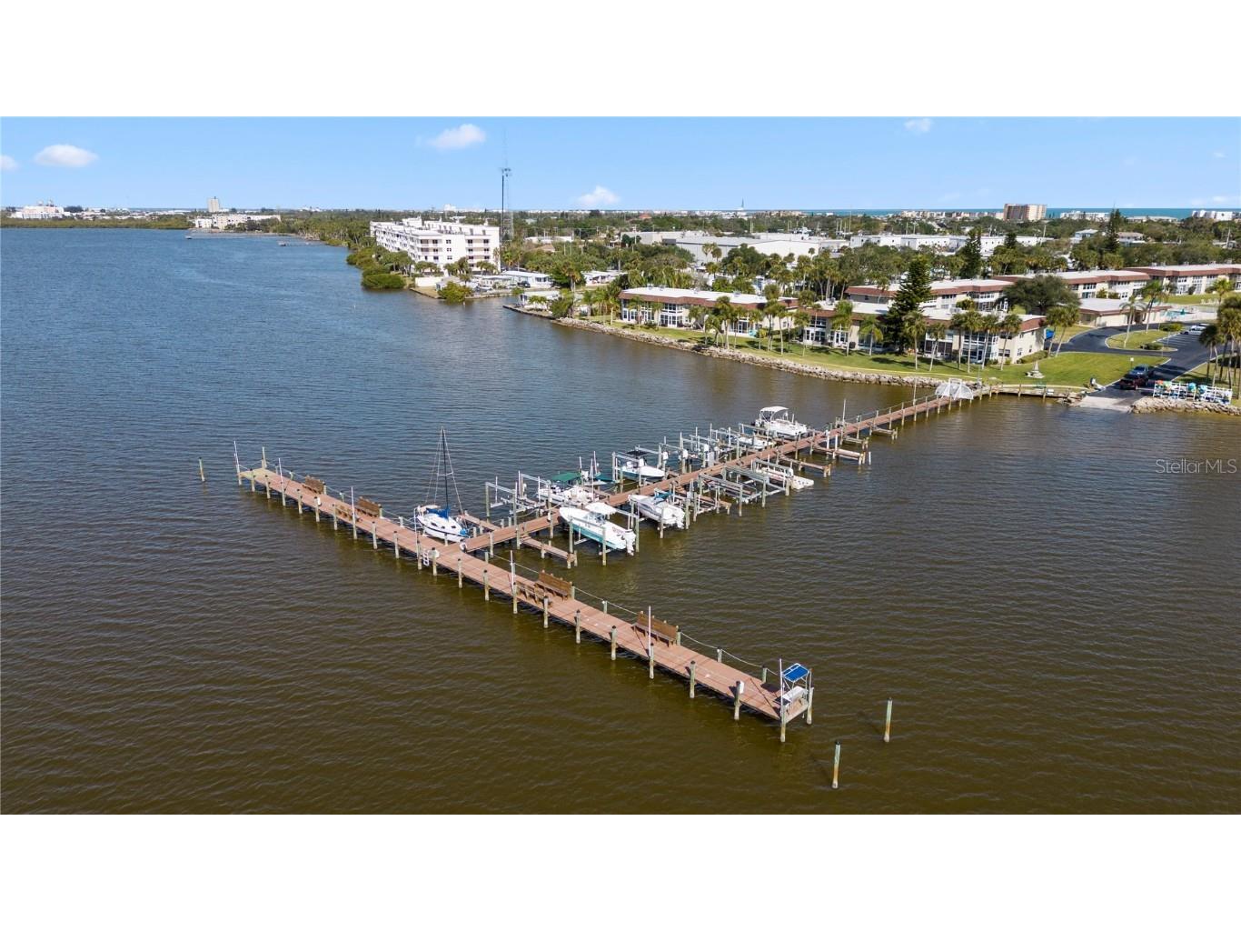 190 Cape Shores Circle #5-B Cape Canaveral FL 32920 - BANANA RIVER O6084984 image1
