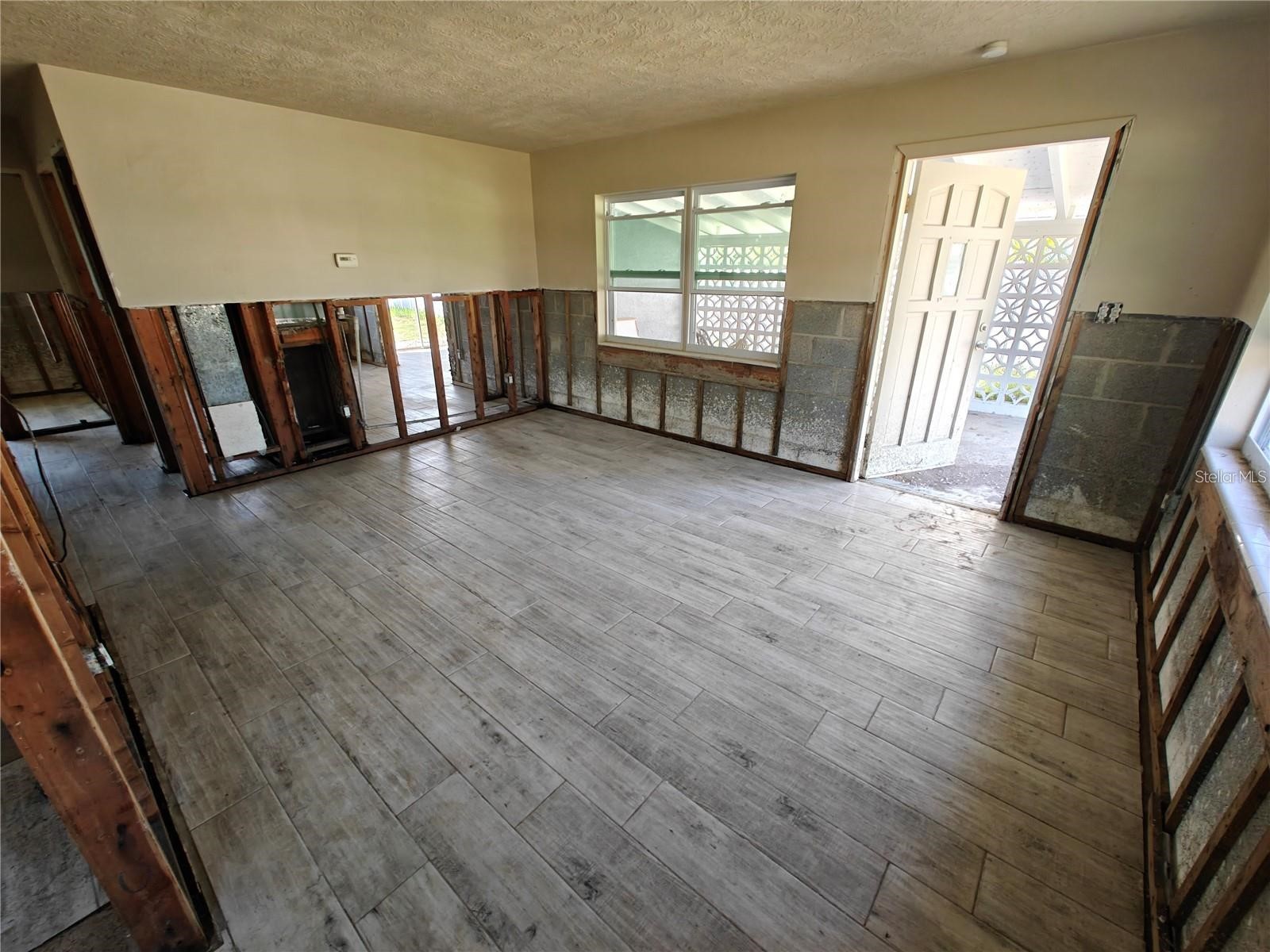 190 Danforth Drive Punta Gorda FL 33980 C7522717 image3
