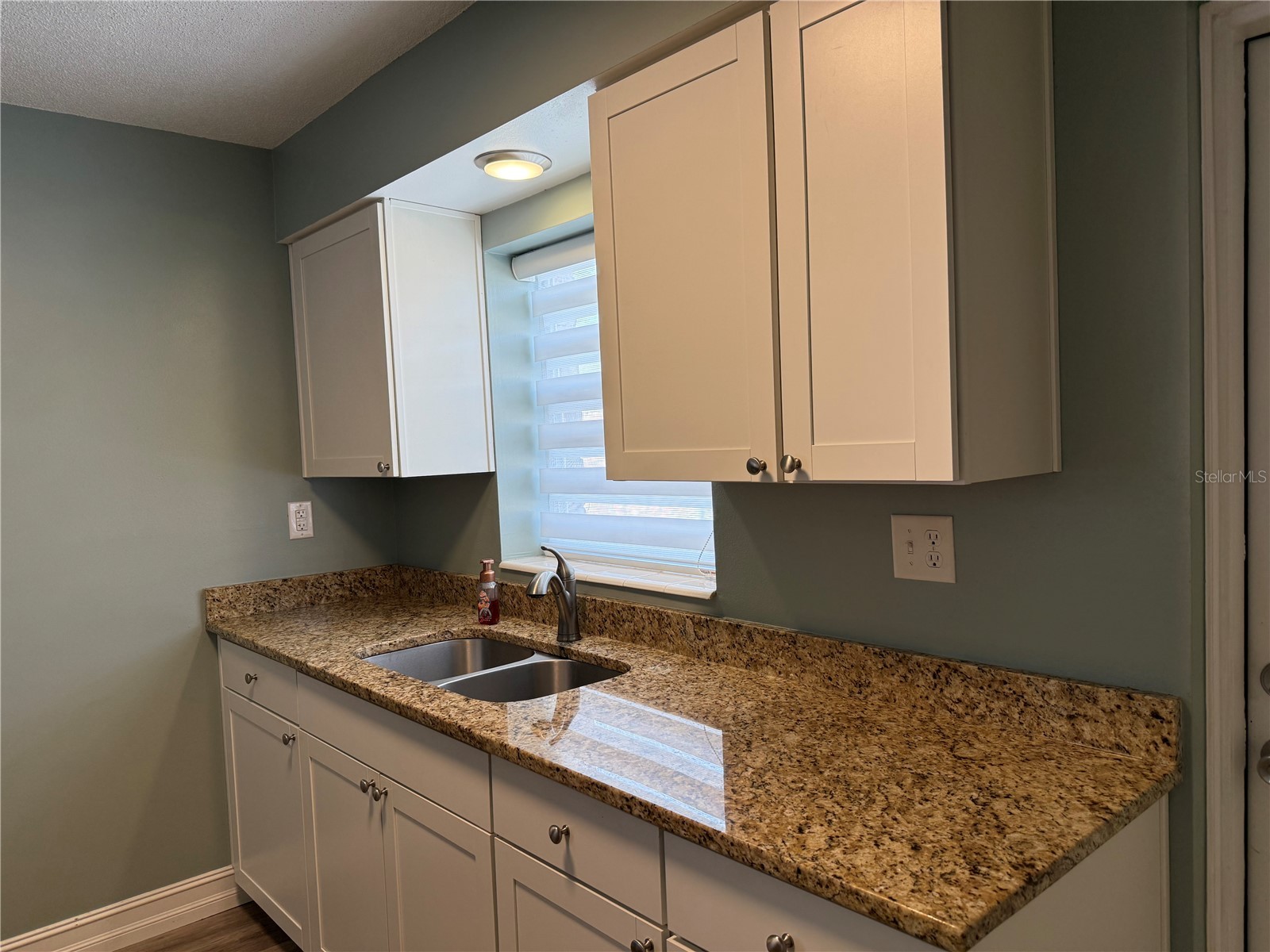 190 E Olmstead Drive #E-11 Titusville FL 32780 V4946198 image13