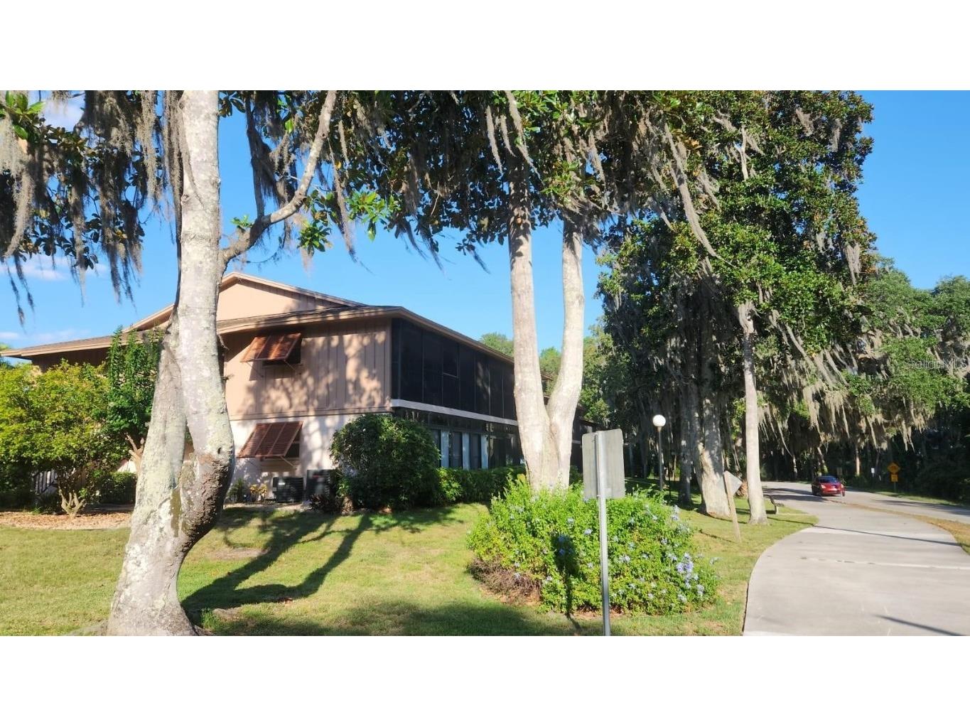 190 Hickory Woods Court #7B Deltona FL 32725 O6336619 image2