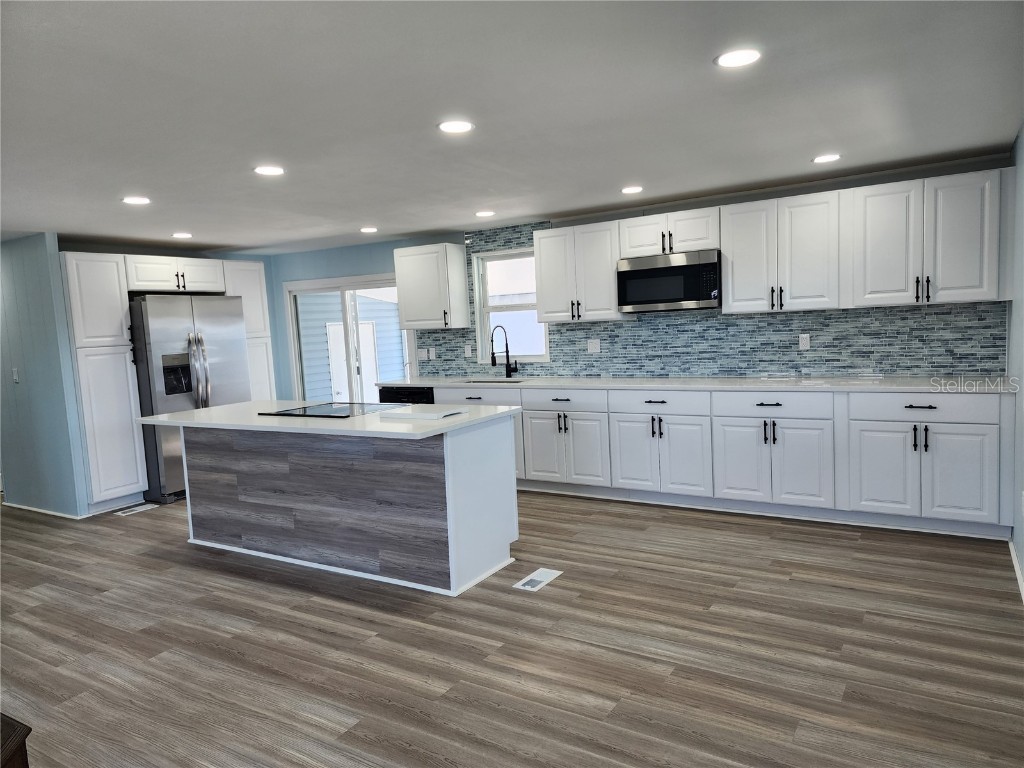 190 Pago Pago Lane Englewood FL 34223 A4652633 image3