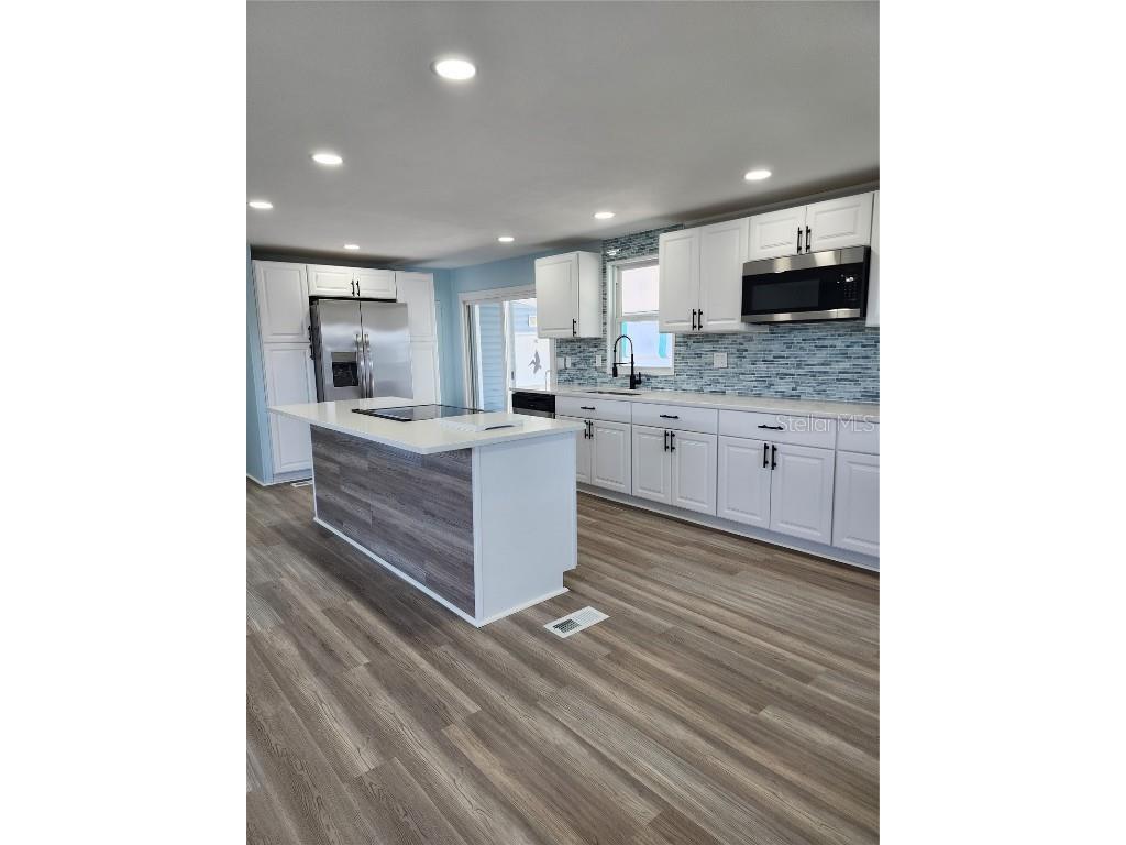 190 Pago Pago Lane Englewood FL 34223 A4652633 image4