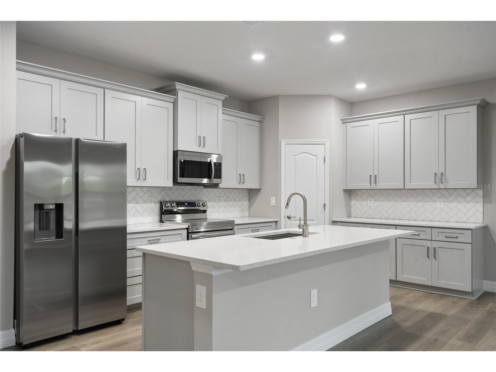 190 Stevensville Street Port Charlotte FL 33954 A4681791 image2