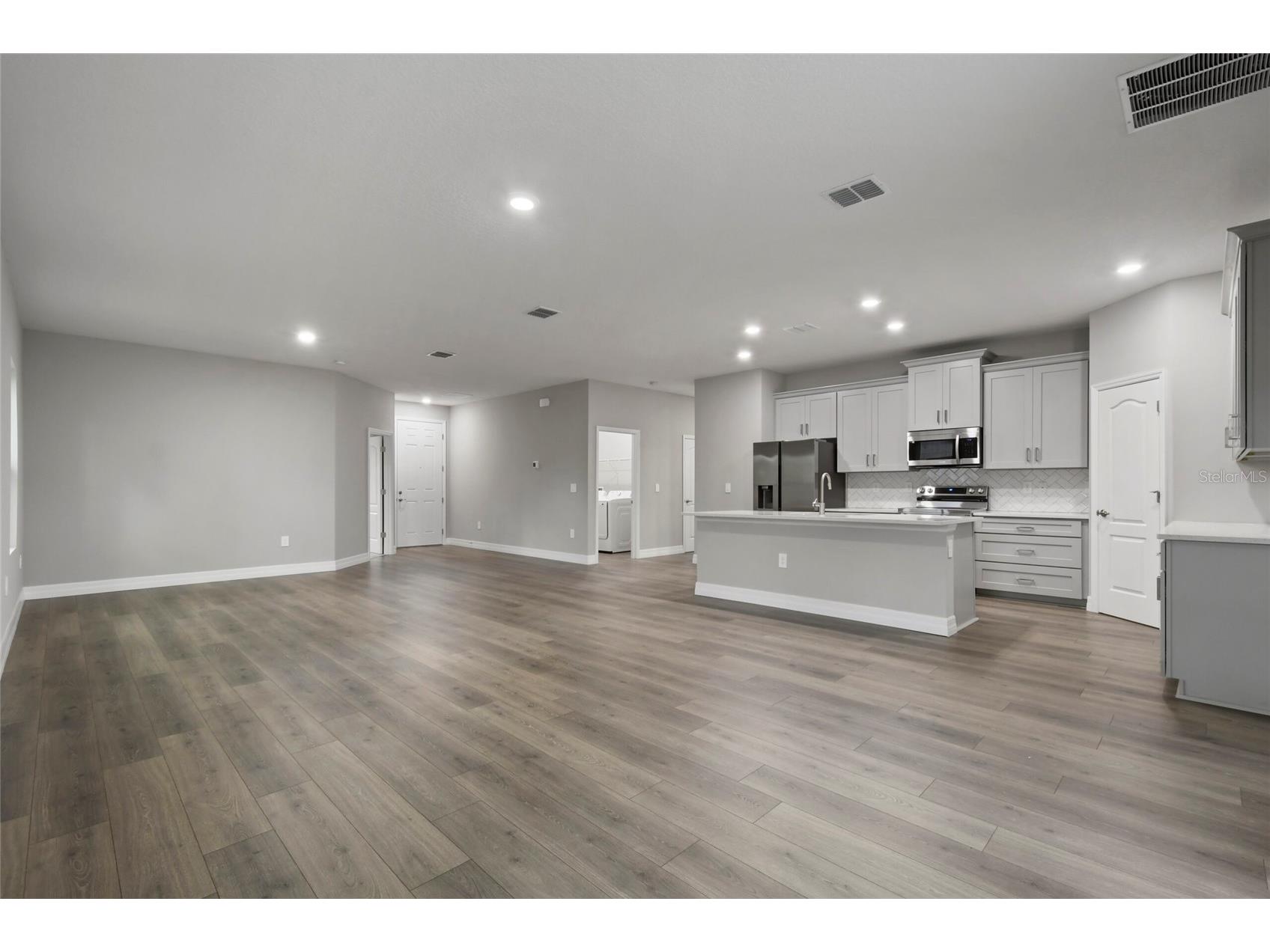 190 Stevensville Street Port Charlotte FL 33954 A4681791 image3