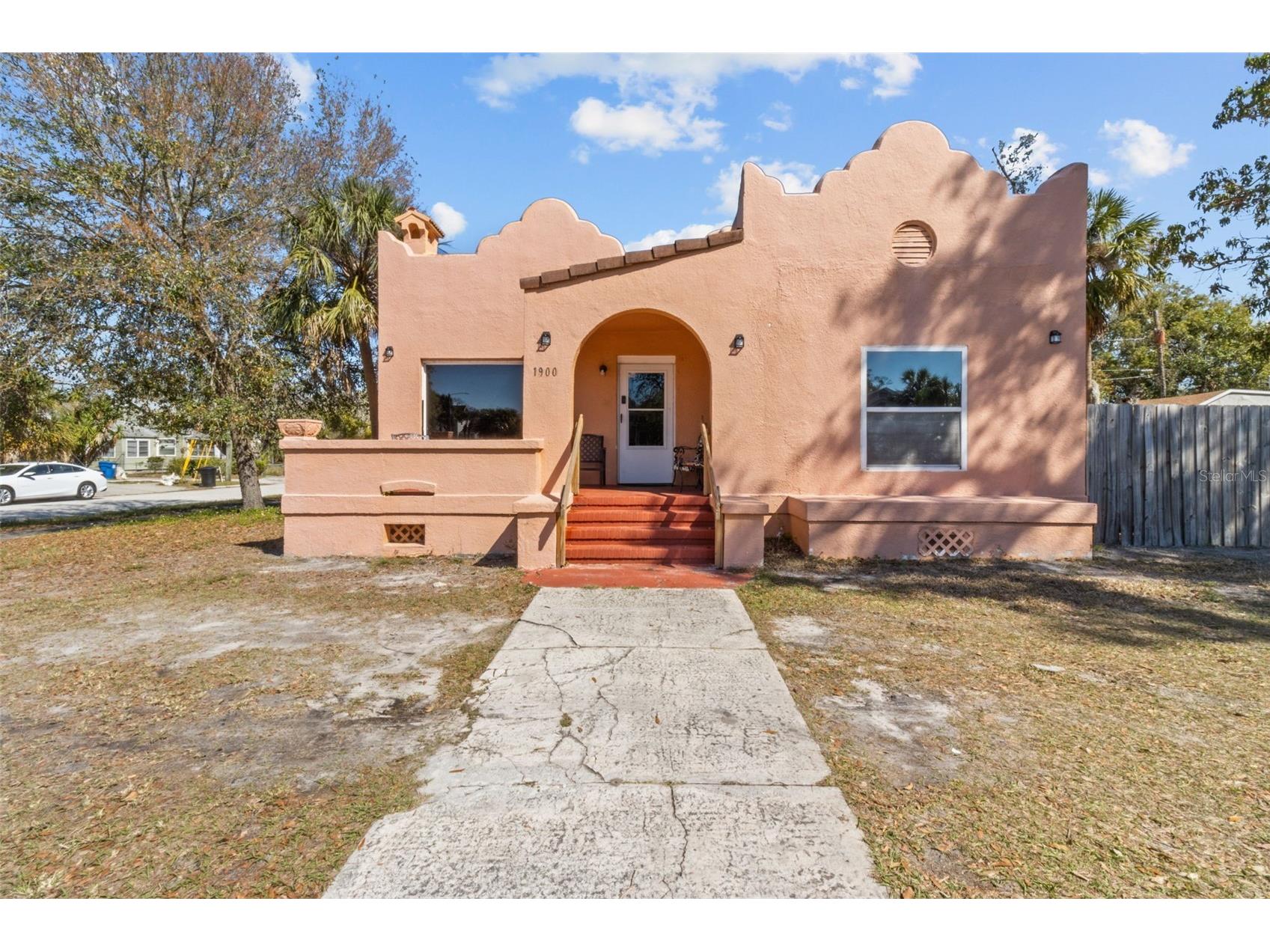 1900 17th Street S Saint Petersburg FL 33712 TB8482012 image1
