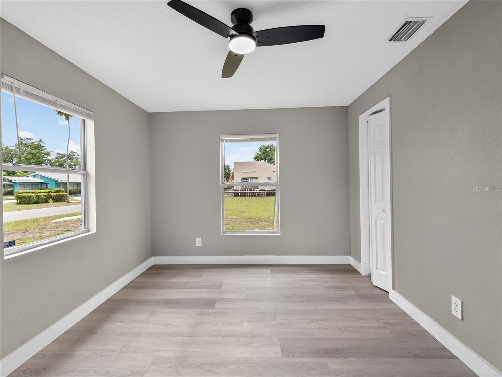 1900 25th Street S Saint Petersburg FL 33712 TB8512888 image20