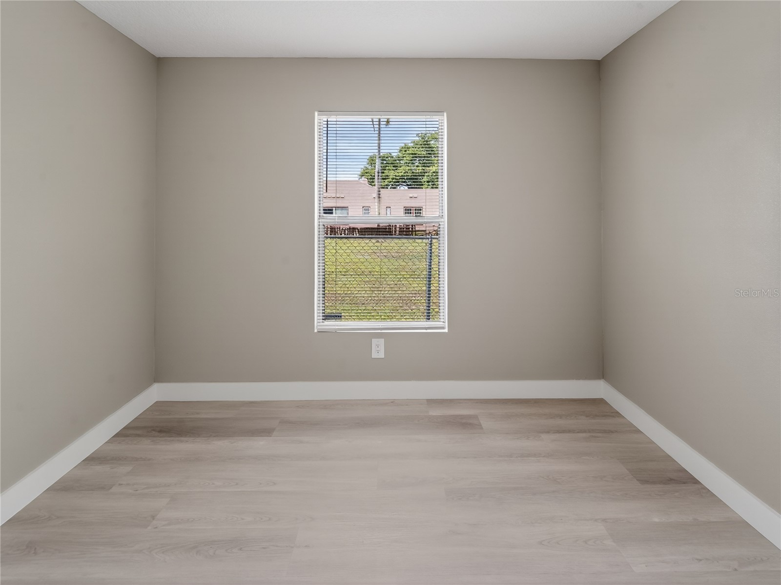 1900 25th Street S Saint Petersburg FL 33712 TB8512888 image23