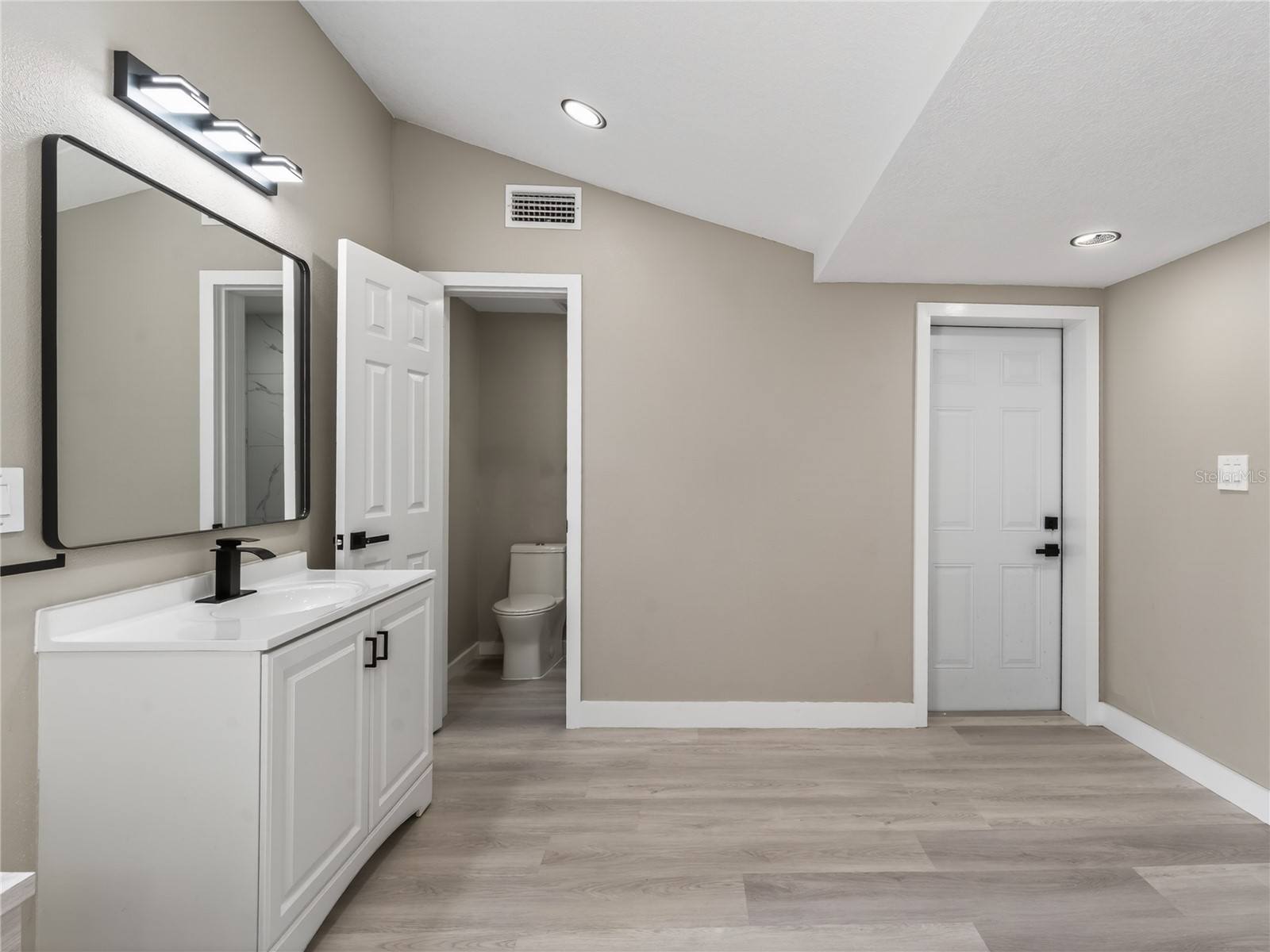 1900 25th Street S Saint Petersburg FL 33712 TB8512888 image34