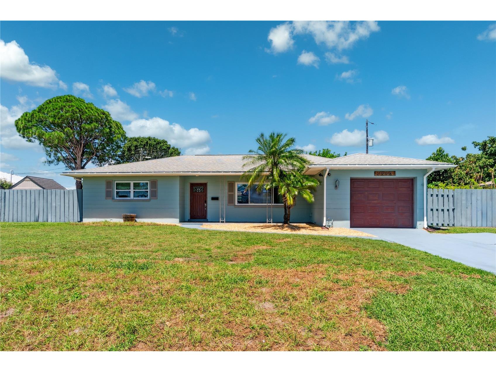 1900 40th Street N Saint Petersburg FL 33713 O6376649 image1