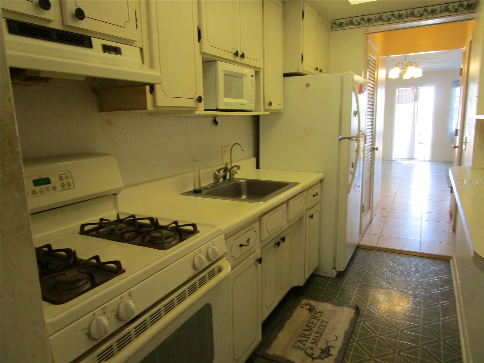 1900 58th Avenue N #22 Saint Petersburg FL 33714 TB8460203 image9