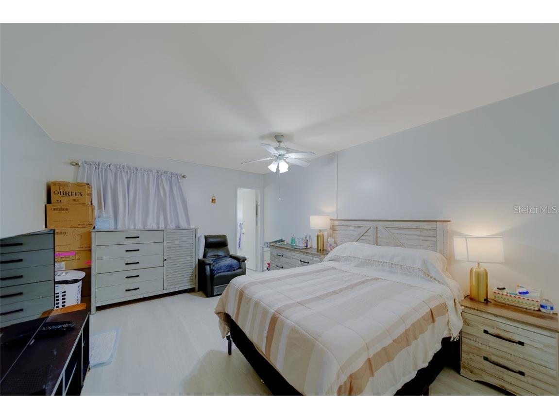 1900 58th Avenue N #26 Saint Petersburg FL 33714 TB8433429 image16