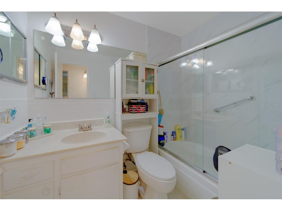 1900 58th Avenue N #26 Saint Petersburg FL 33714 TB8433429 image22