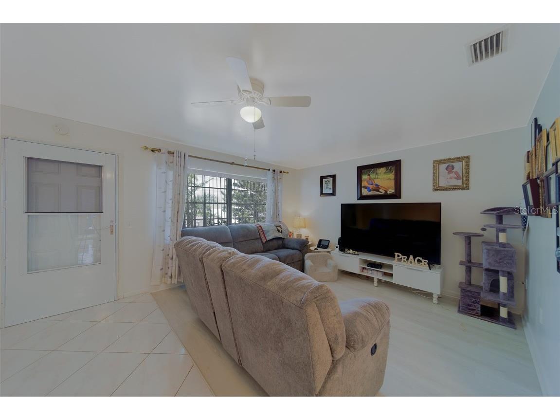 1900 58th Avenue N #26 Saint Petersburg FL 33714 TB8433429 image6