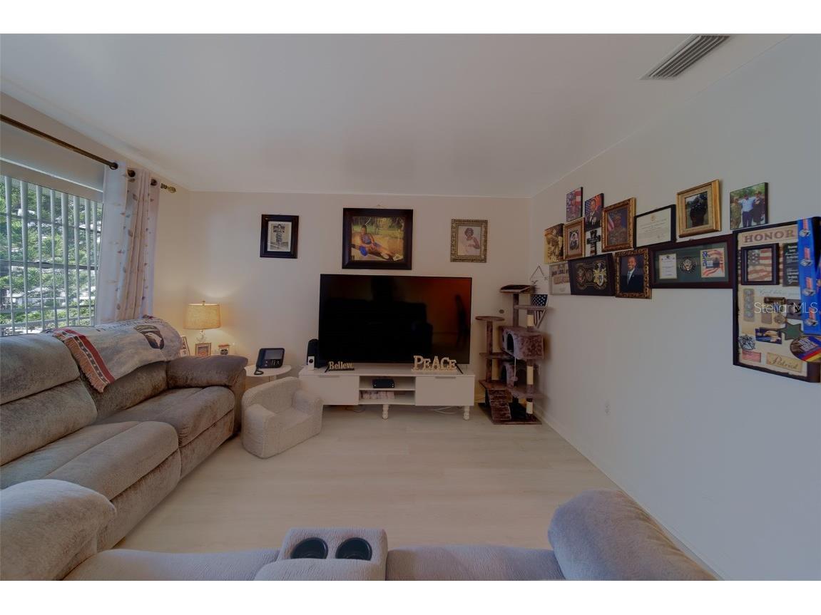 1900 58th Avenue N #26 Saint Petersburg FL 33714 TB8433429 image8